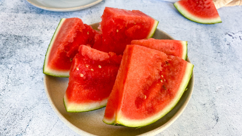 sliced watermelon 