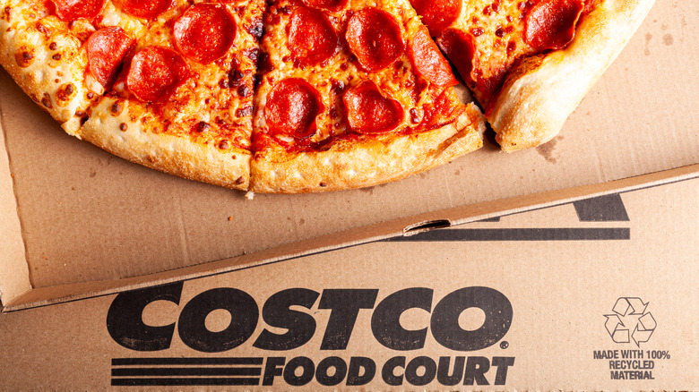 Costco food court pizza 