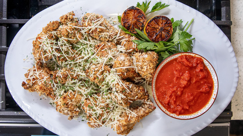 A plate of parmesan wings