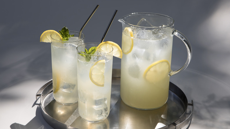 pitcher and glasses of lemonade