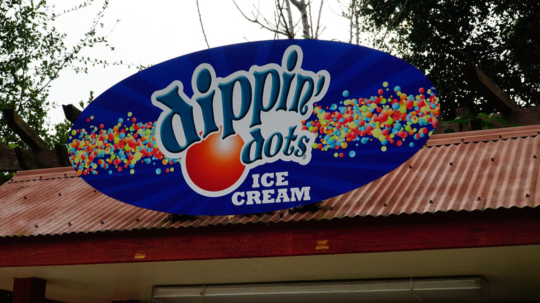 Dippin' Dots logo at the zoo