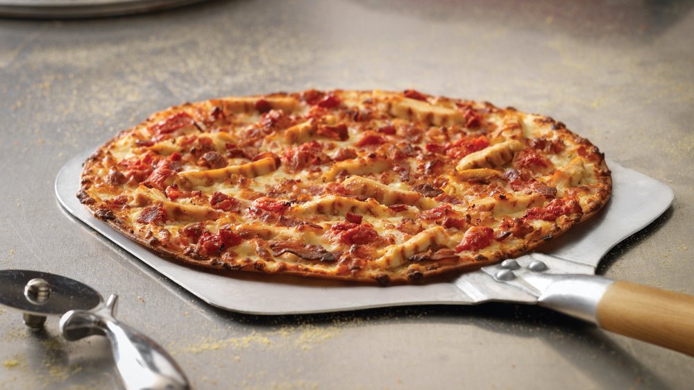 Every Domino's Pizza, Ranked From Worst To Best