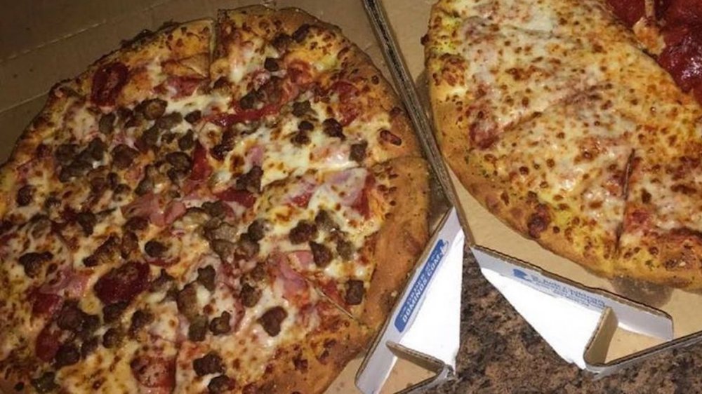 Every Domino's Pizza, Ranked From Worst To Best