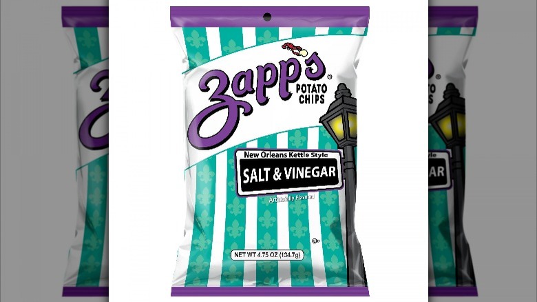   زابس' Salt and Vinegar Chips