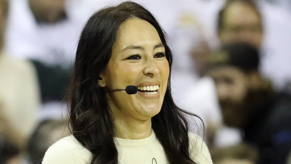 Joanna Gaines smiling