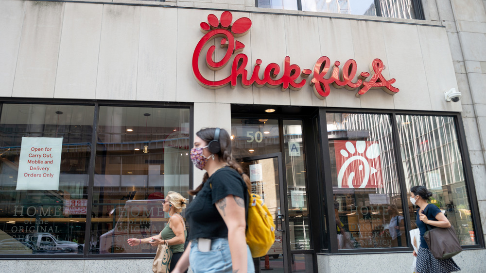 Chick-fil-a store