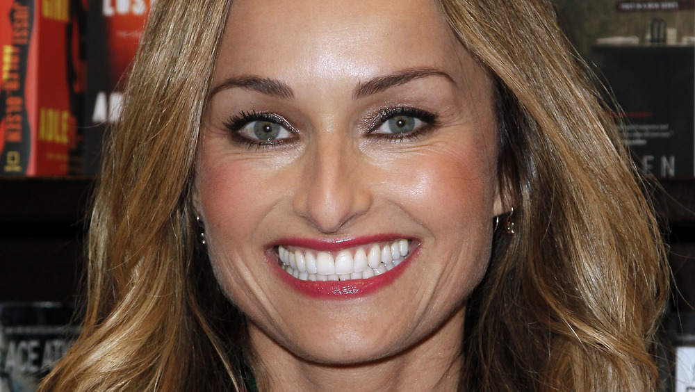 Giada De Laurentiis at a bookstore 