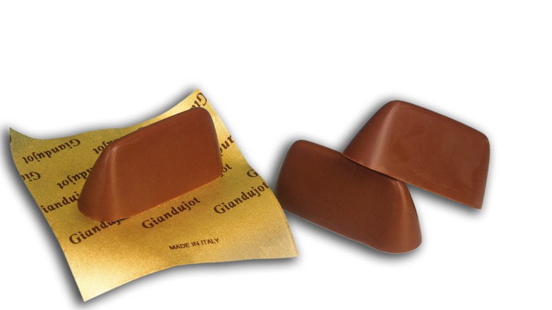 gianduiotti on gold paper