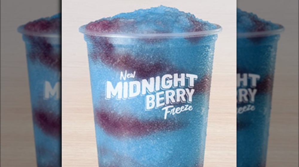 Midnight Berry Freeze drink from Taco Bell