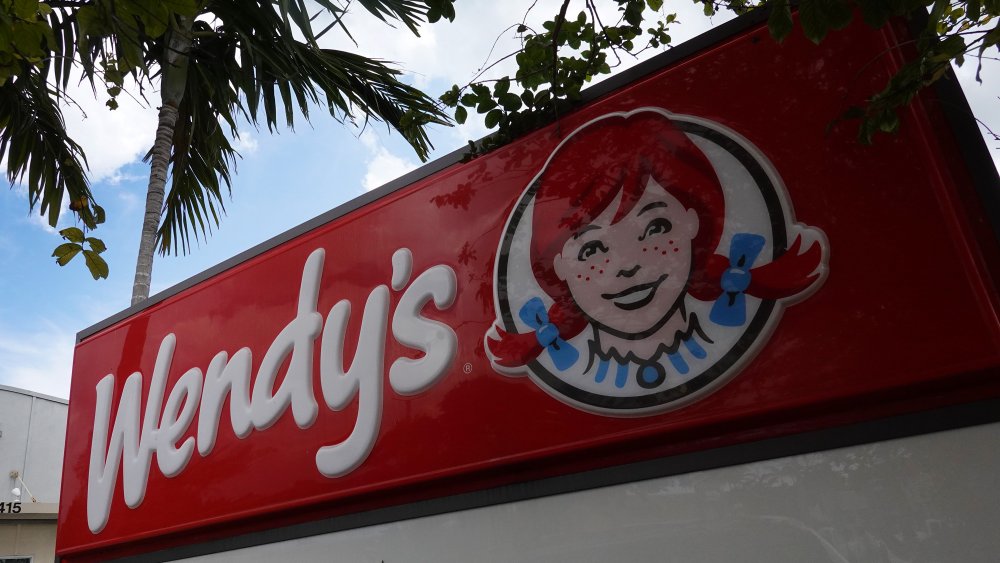 Wendy's sign