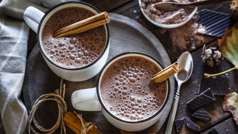 Two mugs of hot chocolate