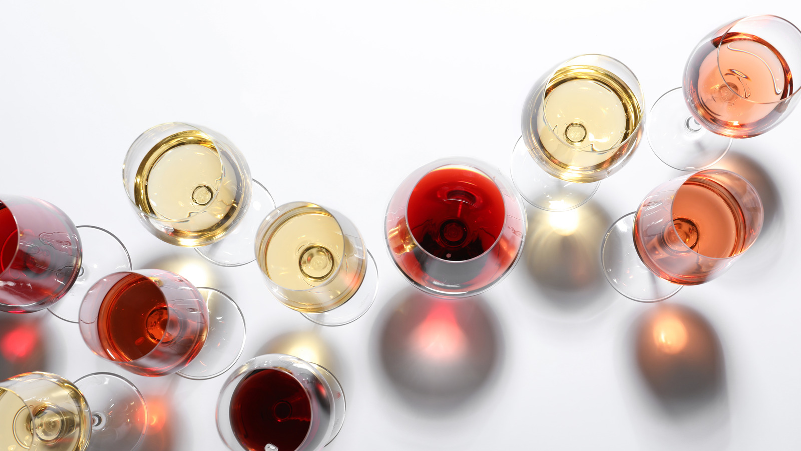Expert Explains What Glass You Should Really Use To Drink Wine