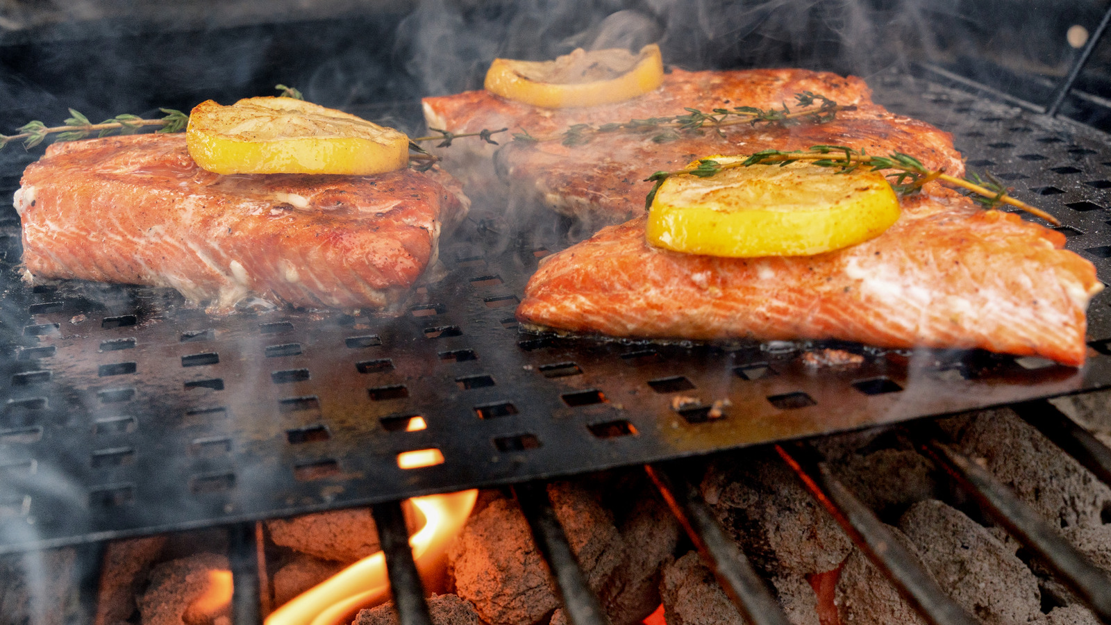 Expert Reveals The 2 Essential Tools For Grilling Fish