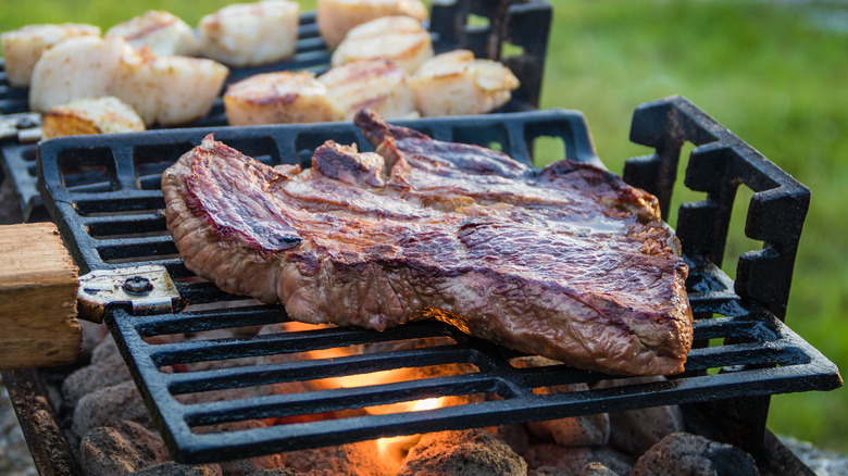 hibachi grill cooked steak