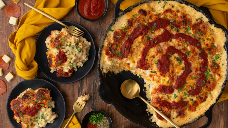 pizza mac cheese skillet portions