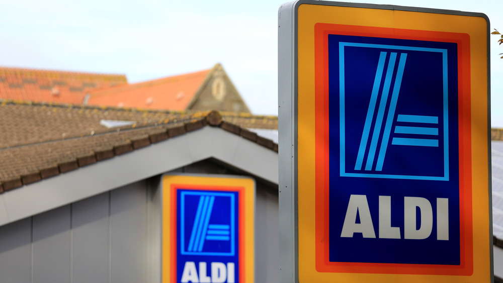 Aldi sign