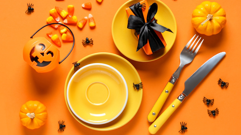 fall/Halloween themed table setting