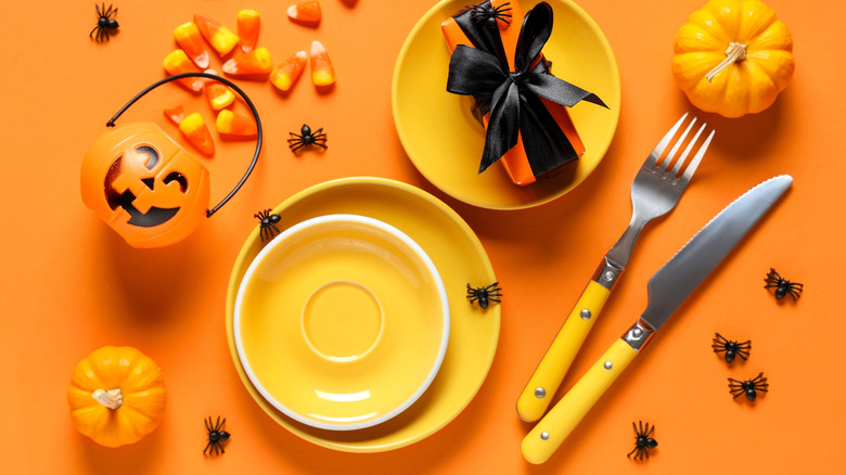 fall/Halloween themed table setting