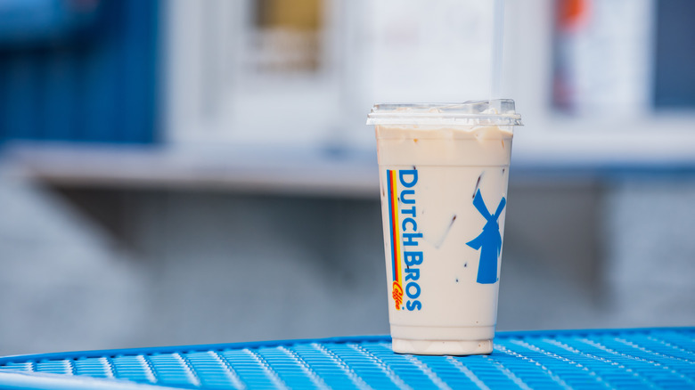 dutch bros coffee iced latte 