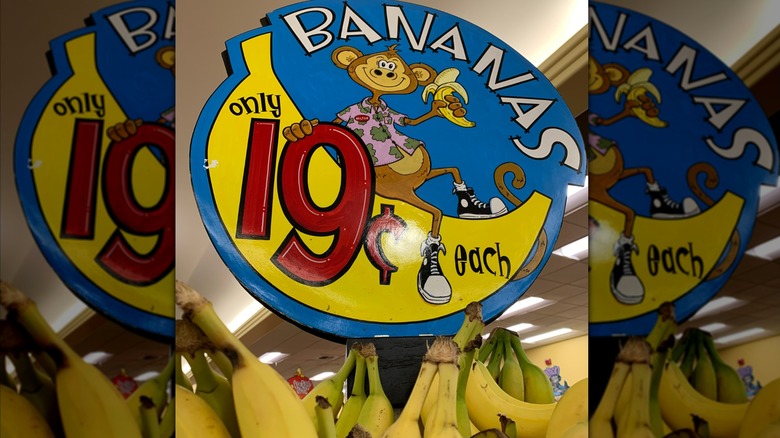 old Trader Joe banana sign