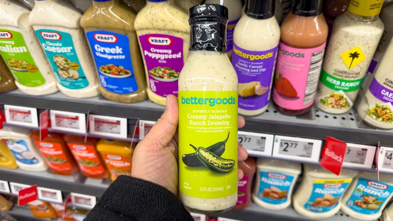 Shopper holding Bettergoods ranch dressing