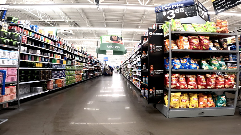 Walmart drink aisle