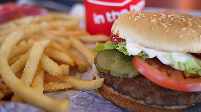 Jack in the Box burger