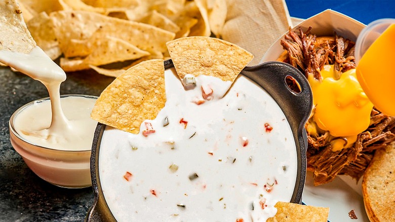 queso mexican cheese dip 