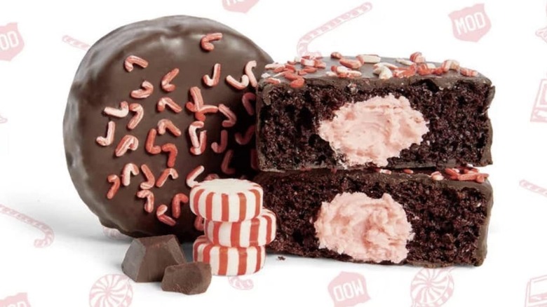 Two peppermint cakes and candies