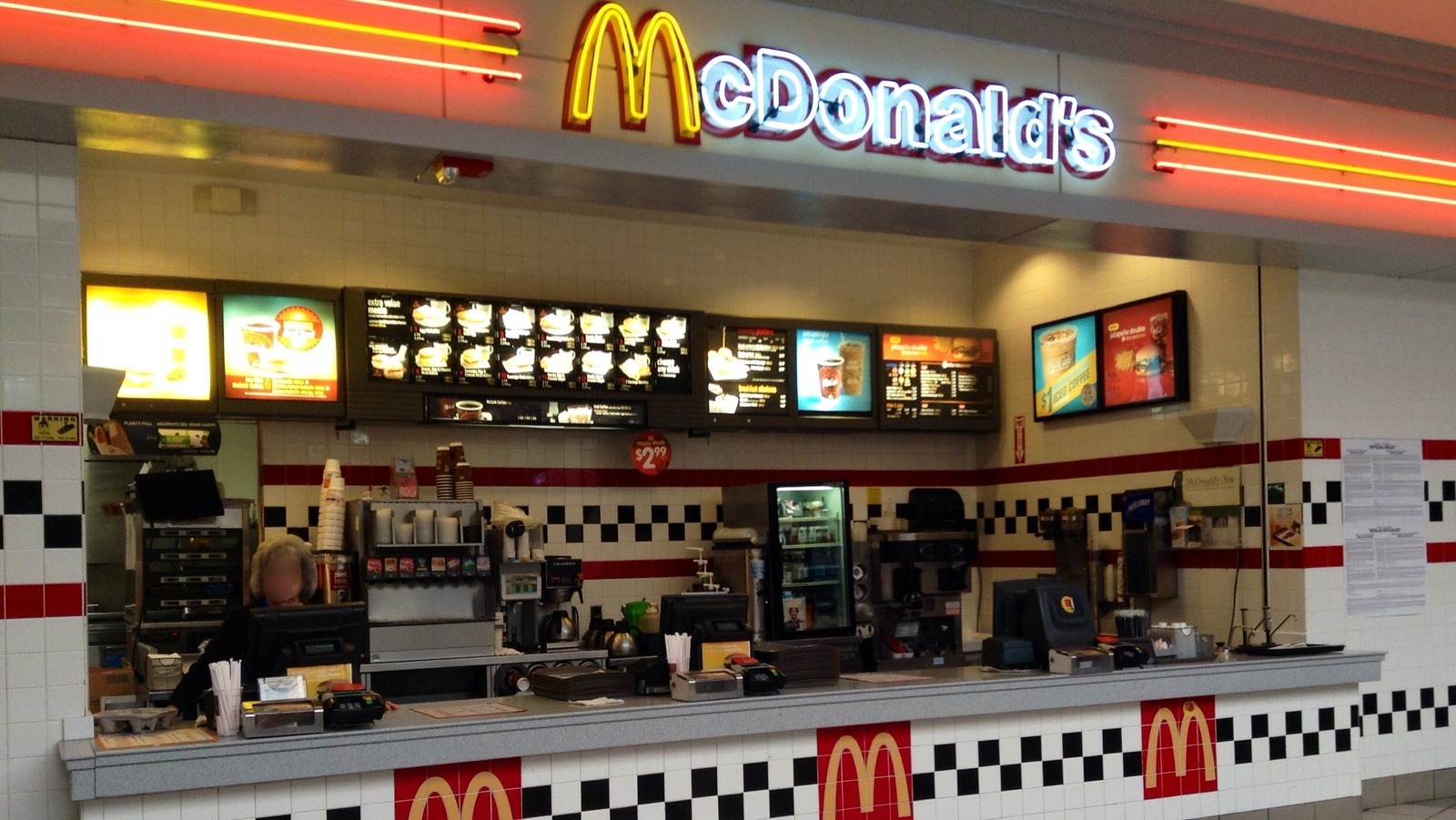 Fast Food Restaurants Used To Look So Much Different