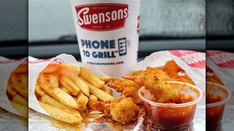 Breaded shrimp with fries