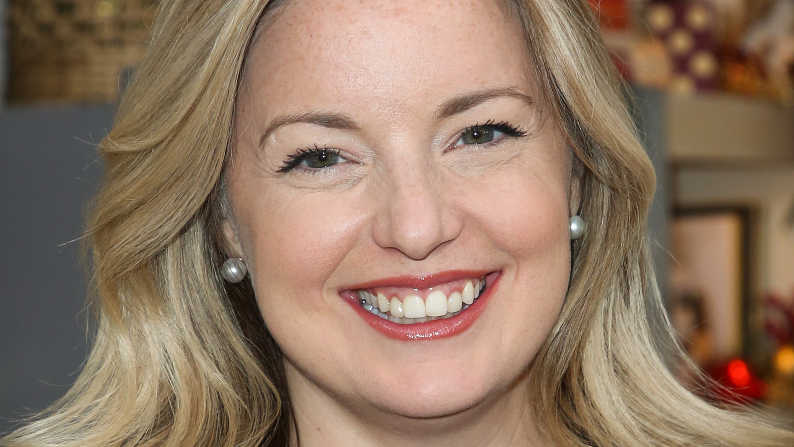 How Old Is Damaris Phillips Everything You Need To Know About The Popular Chef