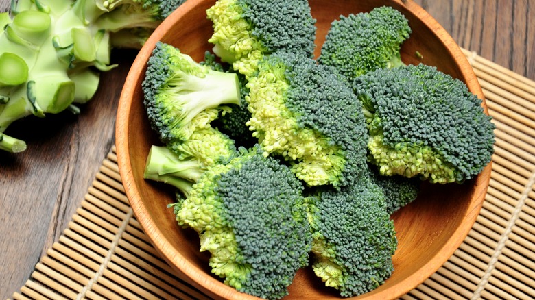 wooden bowl of broccoli
