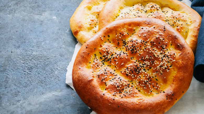 Three loaves of Ramazan pidesi