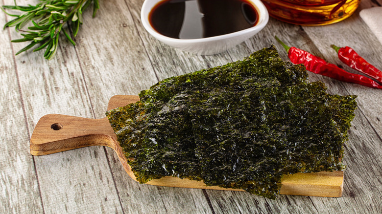 Roasted nori on a serving board