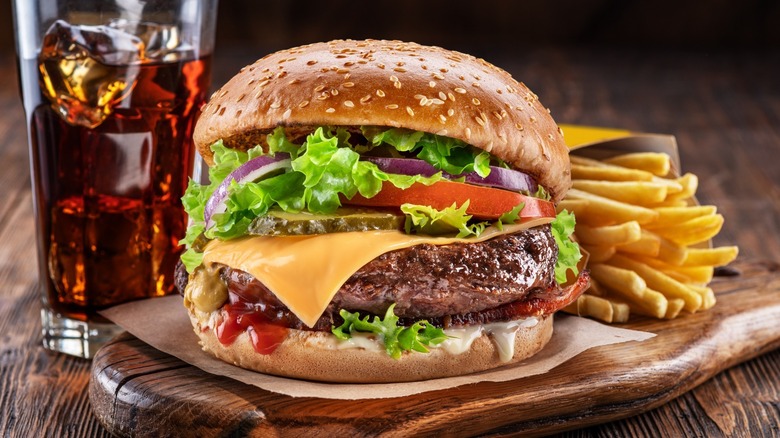 Beef burger with fries