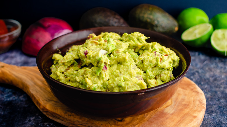 bowl of guacamole