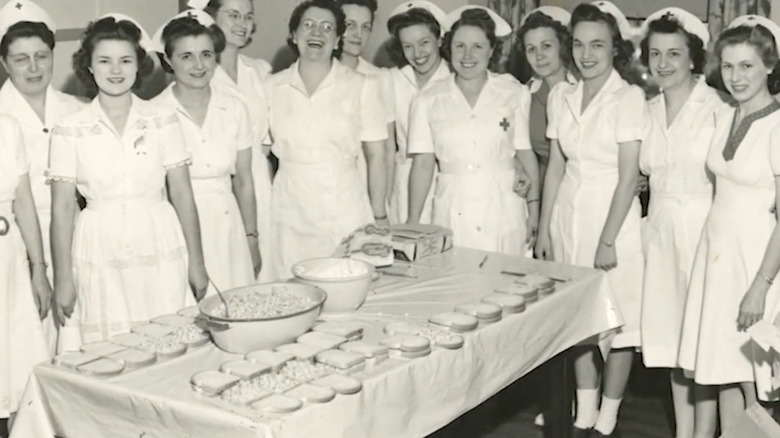 World War II nurses preparing pheasant salad sandwiches