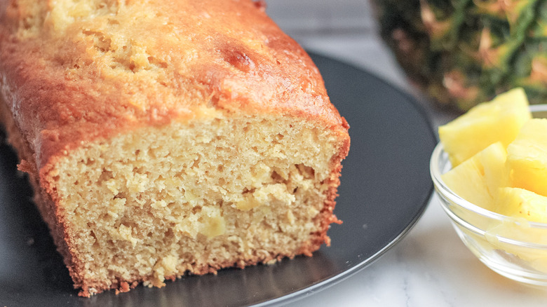 Fresh pineapple bread served on a plate