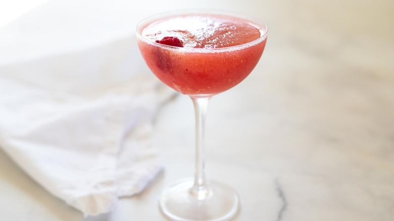 frosé in champagne coupe