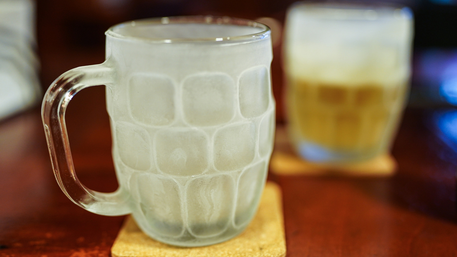Why You May Want To Pass On A Frosty Mug For Your Next Beer