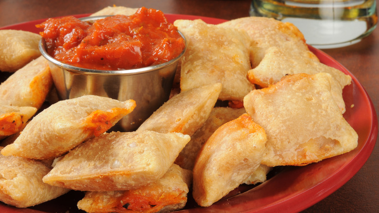 plate of pizza rolls