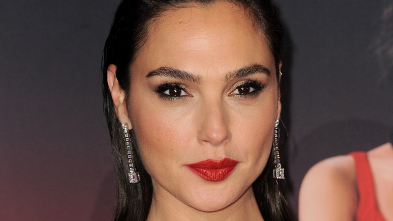 Gal Gadot wearing red lipstick