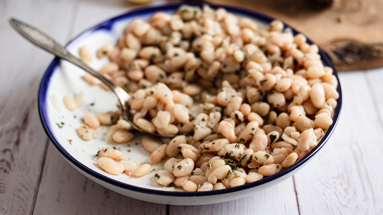 beans in plate with spoon