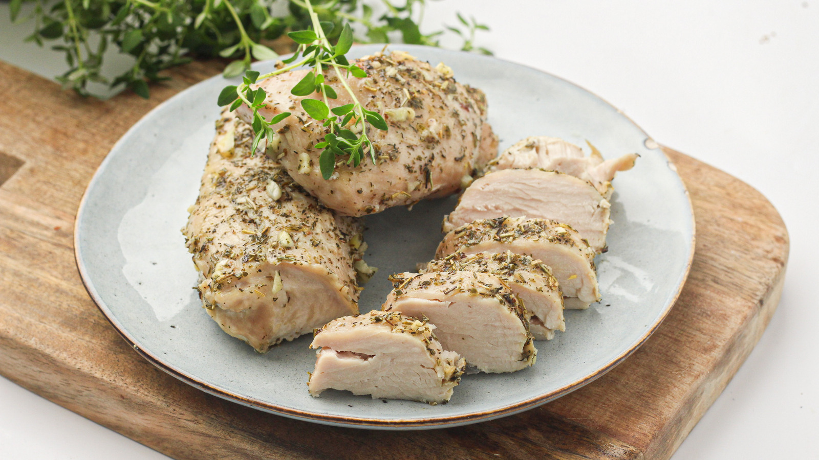 Garlic And Herb-Roasted Turkey Breast Recipe-image
