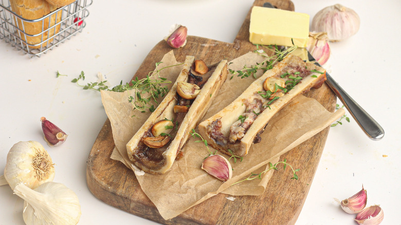 garlic-roasted marrow bones on board