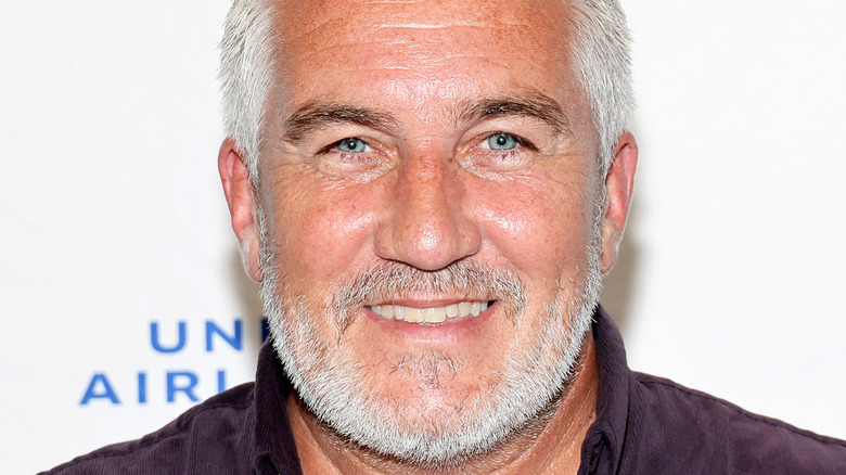 paul hollywood smiling