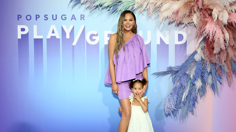 chrissy teigen and her daughter luna