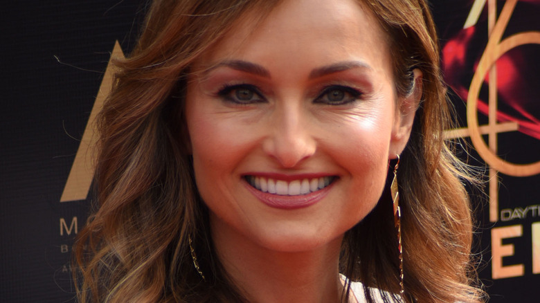 Giada De Laurentiis in neutral lipstick 