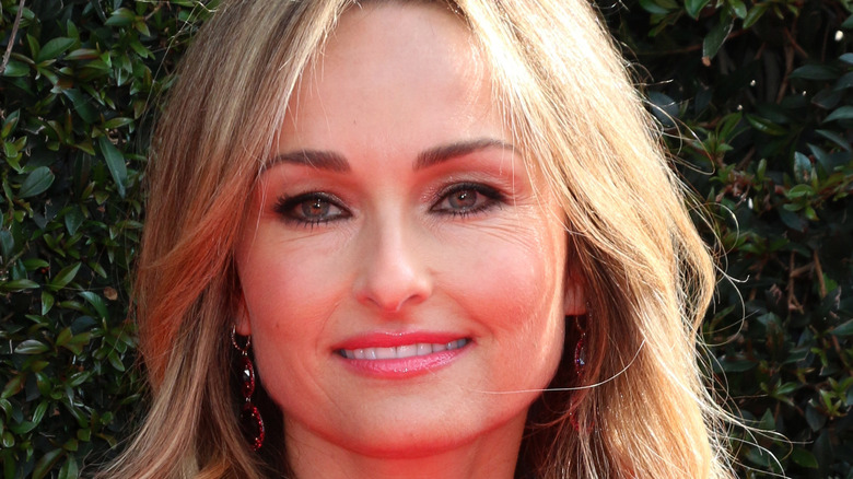 giada de laurentiis smiles